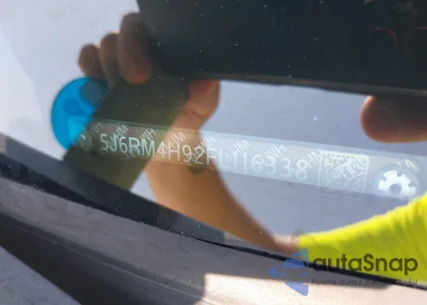 2015 Honda Cr-V Touring z USA, uszkodzony, nr VIN 5J6RM4H92FL116338